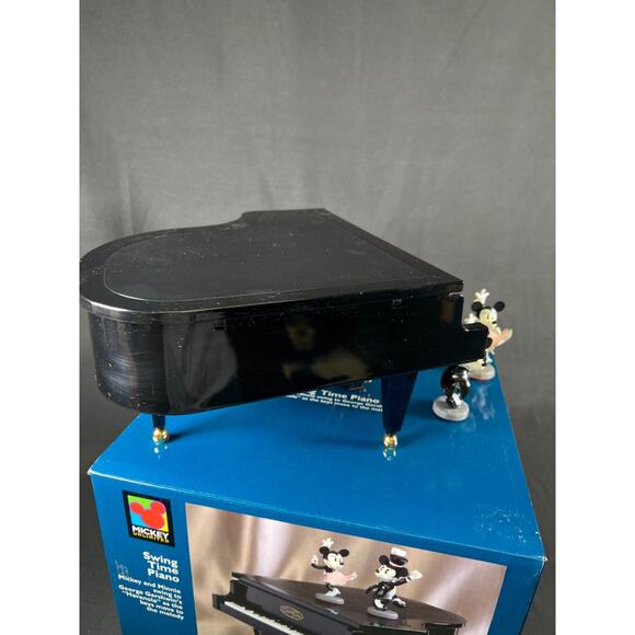 Mickey Minnie Swing Time Self Playing Piano Dance to Havanola Gershwin Music Box - Picture 5 of 12